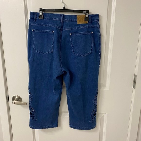 Women's Variation Capris Denim Pants. Blue. Large. Decorated Cutouts Each Side. - Picture 6 of 10